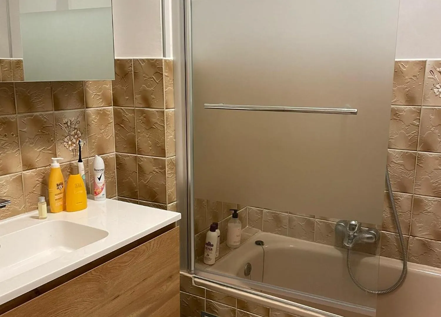 Comfortable 2-Bedroom Apartment In The Centre Of Ostend T93 Belgium